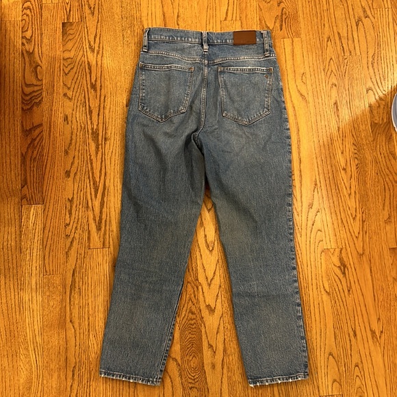 MADEWELL Classic Straight Jeans in Nearwood Wash 27 - Picture 5 of 5